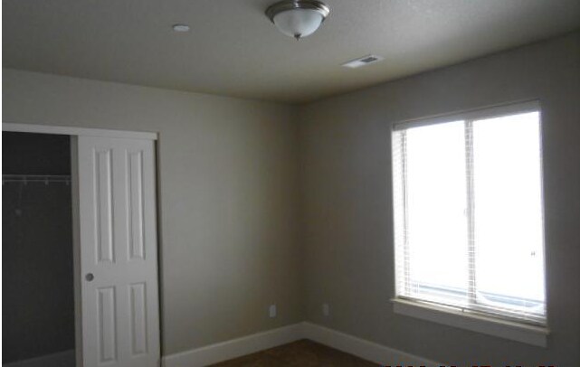 Room2 - 11310 NW Kimble Ct