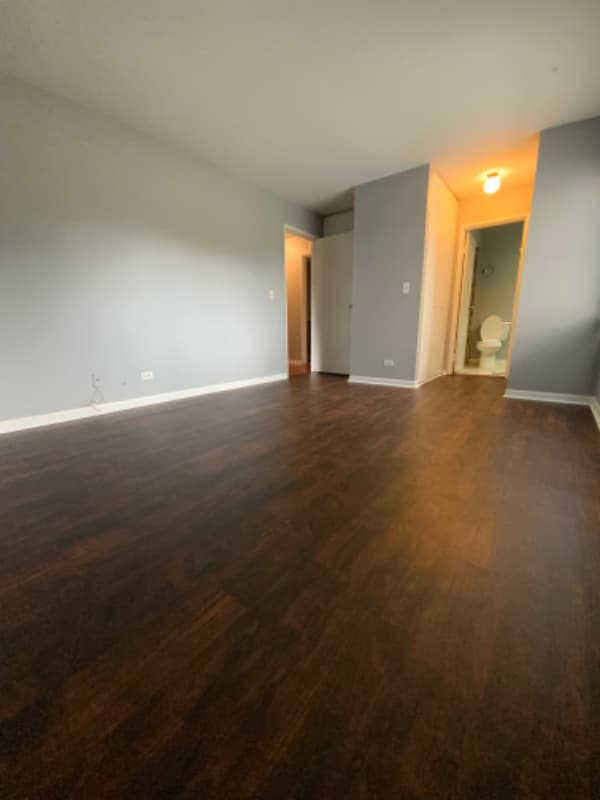 Building Photo - 3108 Roberts Dr