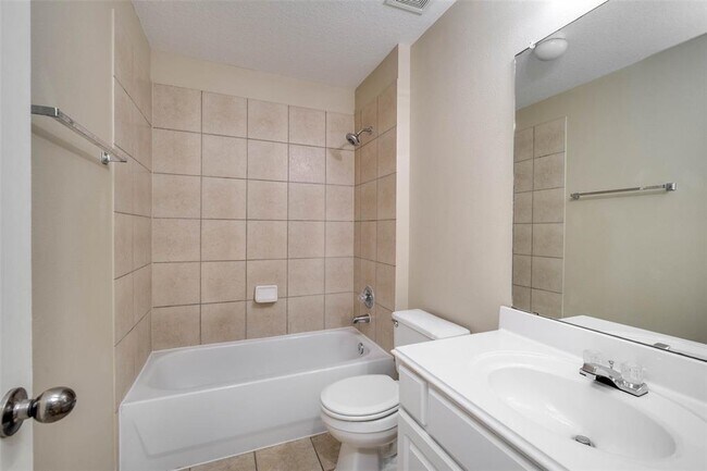 Building Photo - 20214 Sunset Ranch Dr