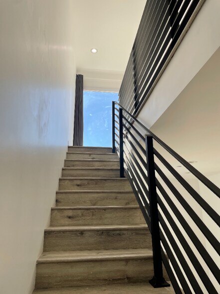 Building Photo - 140 N Carondelet St