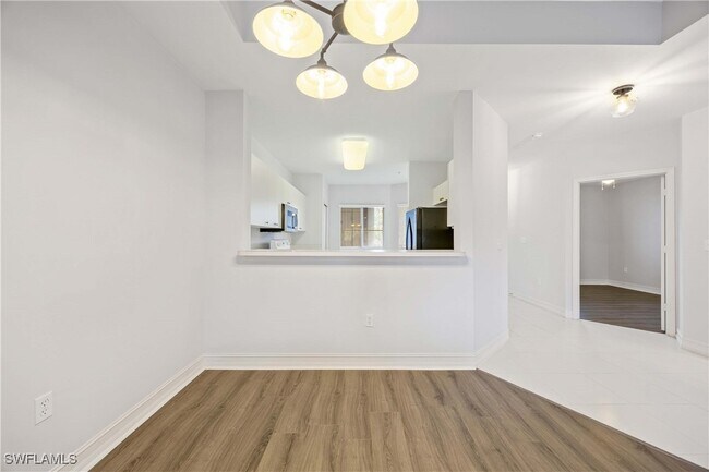 Building Photo - 7823 Regal Heron Cir