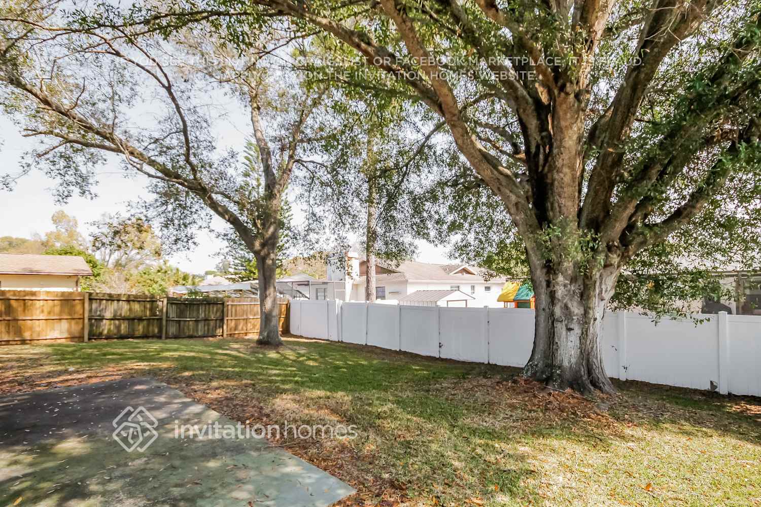 Building Photo - 12783 Pineway Dr