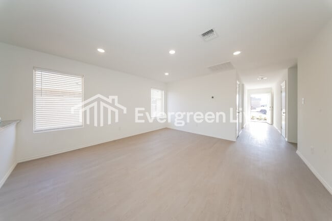 Building Photo - 11717 SW 36th St