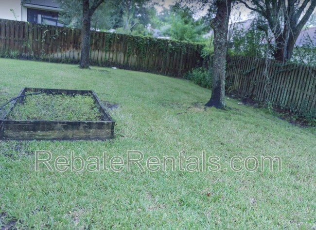 Building Photo - 11754 Fitchwood Circle