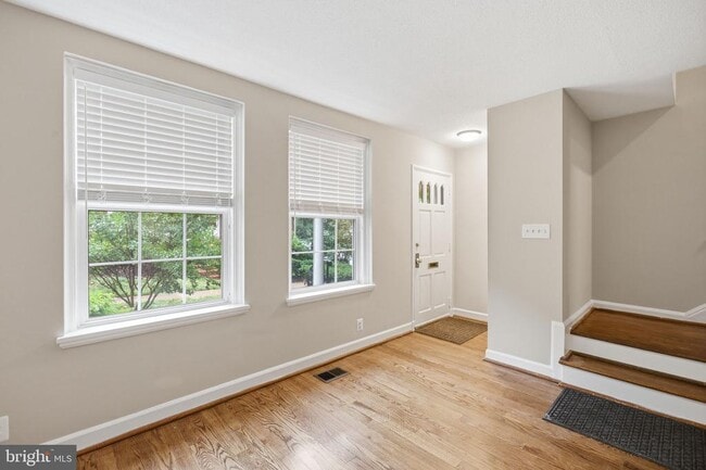 Building Photo - 4844 S 28th St