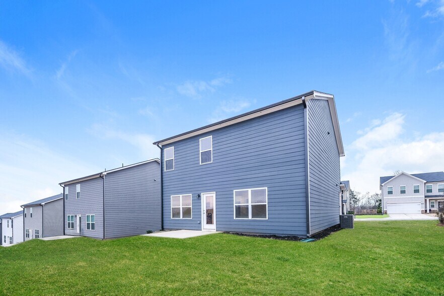 Building Photo - 3327 Alder Ct