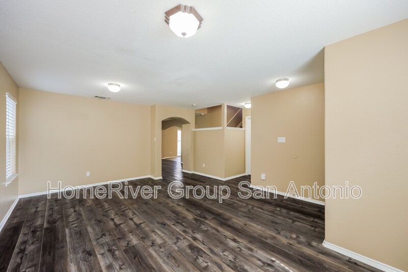 Building Photo - 119 Hallie Cove