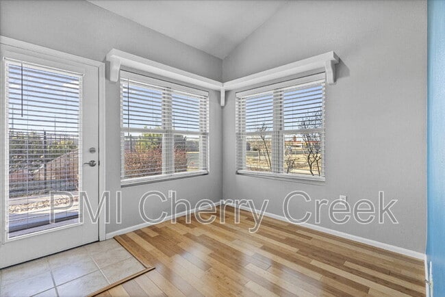 Building Photo - 18602 E Water Dr