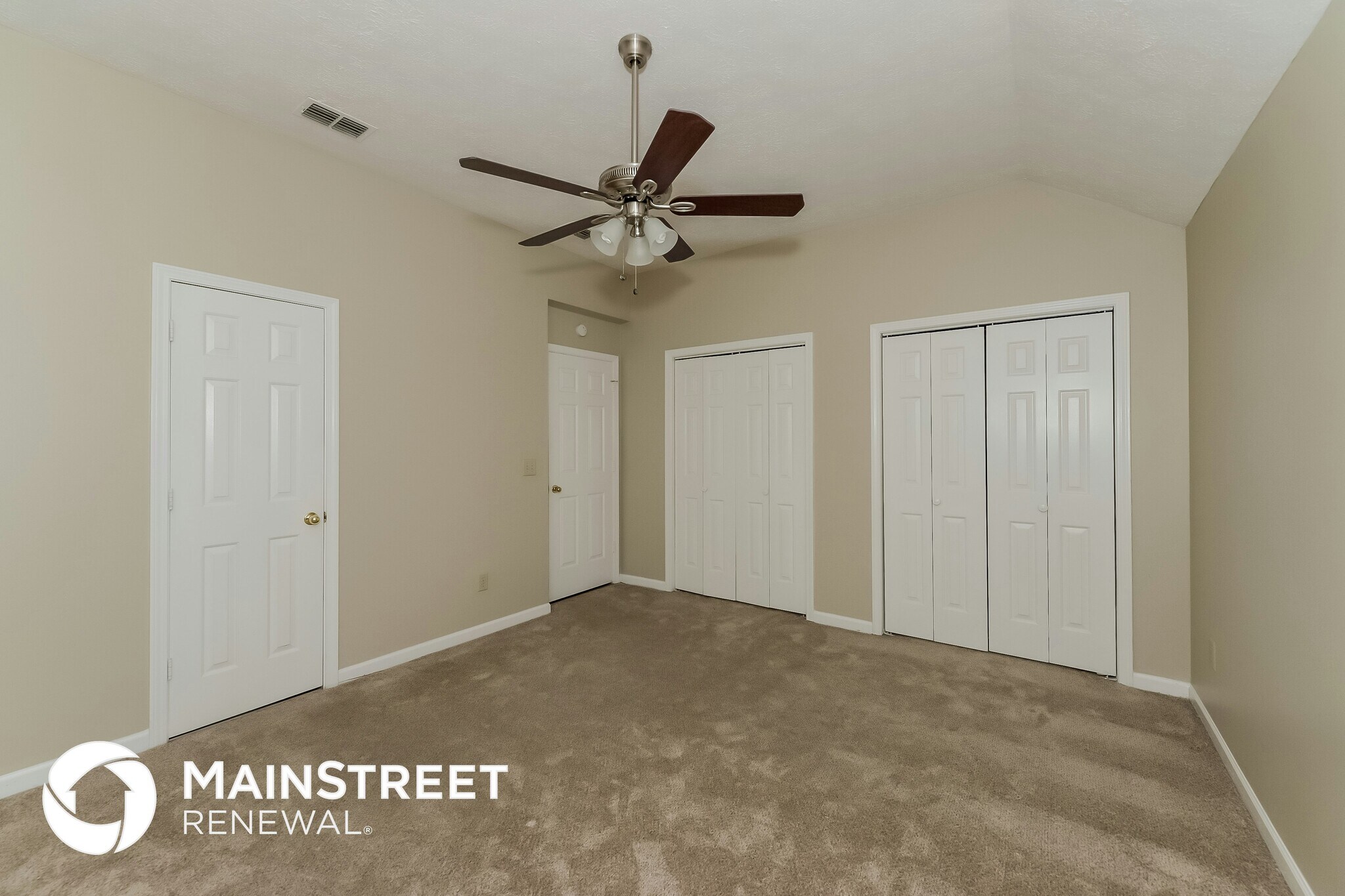Building Photo - 1129 Mistletoe Cir