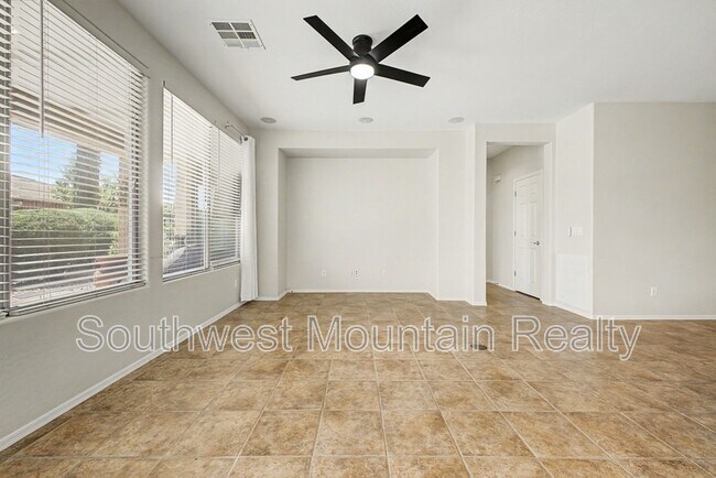 Building Photo - 4265 E Azalea Dr
