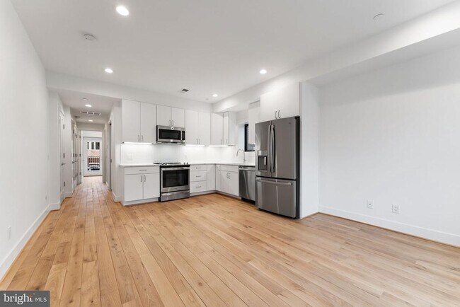 Building Photo - 2217 40th St NW