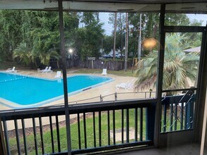 Building Photo - LEASE NOW AND ENJOY 50% OFF 2ND MONTH! Spa...