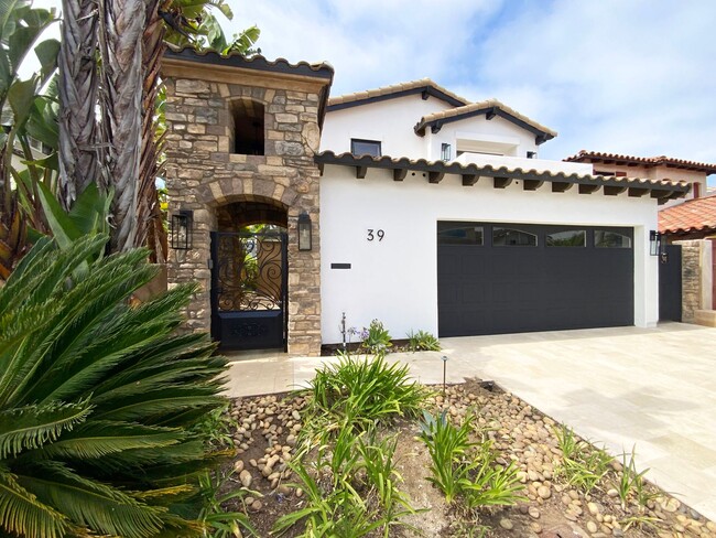 Primary Photo - Home on the Channel with Boat Dock