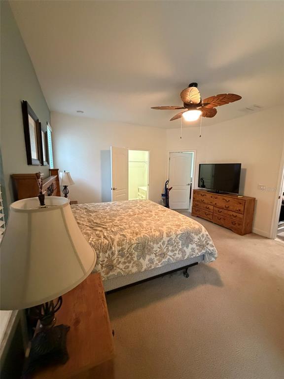 Building Photo - 4052 Oak Tree Dr