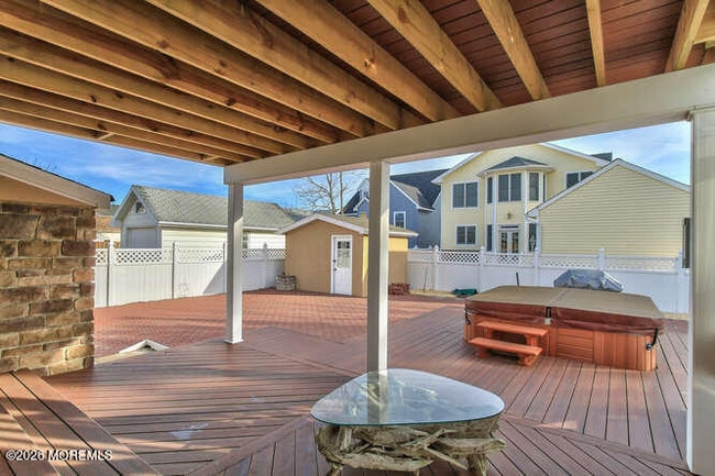 Building Photo - 106 Elizabeth Ave