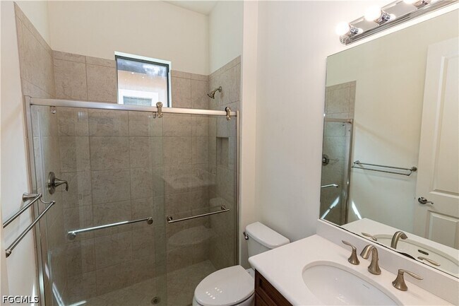 Building Photo - 11108 Esteban Dr