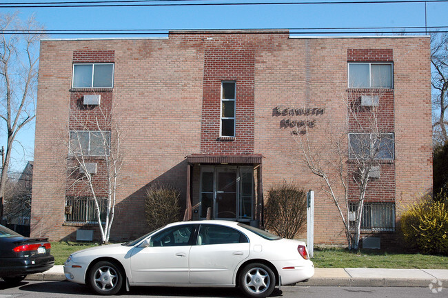 Building Photo - Kenneth House Apartments