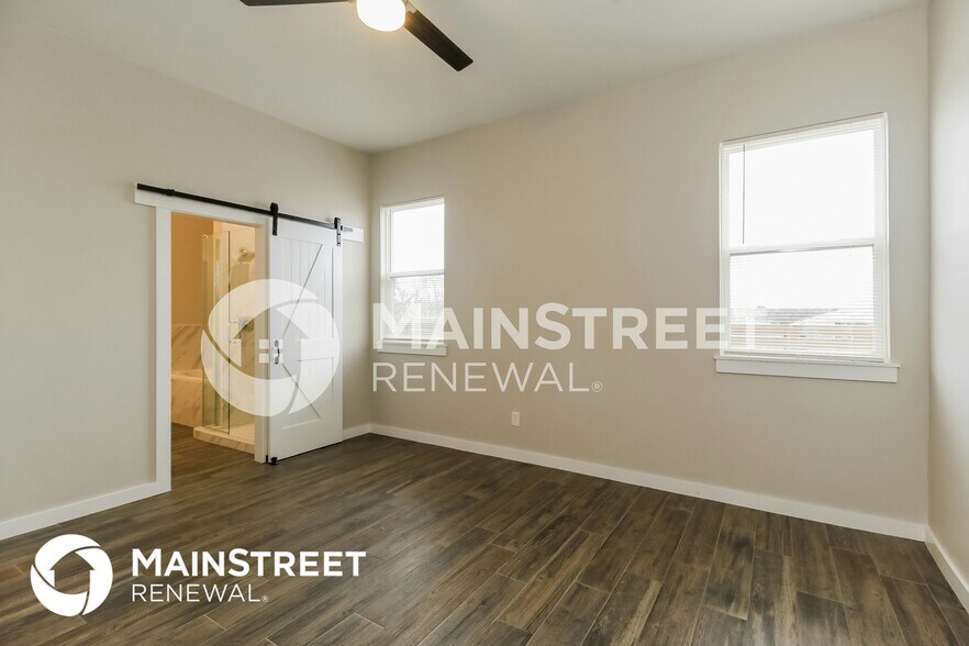 Building Photo - 11249 Paradise Out Ln