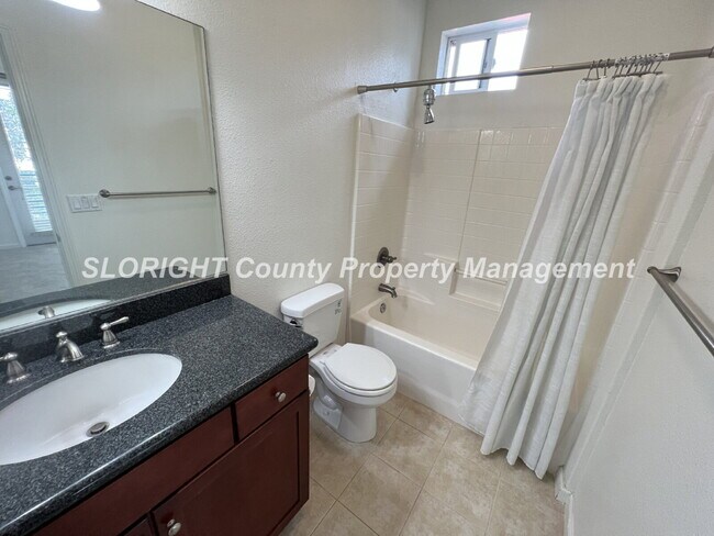 Building Photo - LEASE PENDING - SLO Apartment - 1 Bed / 1 Bath