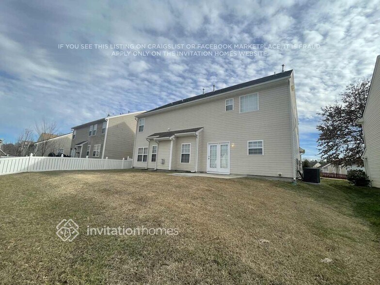 Building Photo - 9423 Pepperidge Ave NW