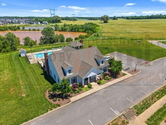 Building Photo - 1138 NJA Tate Dr