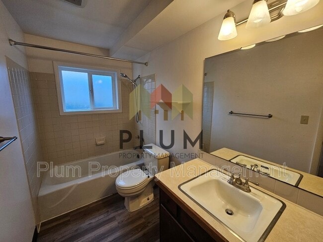 Building Photo - 200 Eddy Ave