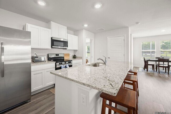 Building Photo - 13419 Dawes Ct
