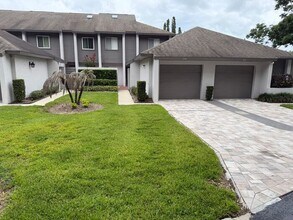 Building Photo - Spacious 3 Bedroom Townhome with Garage in Altamonte Springs