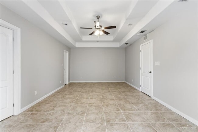 Building Photo - 21 S 25th St