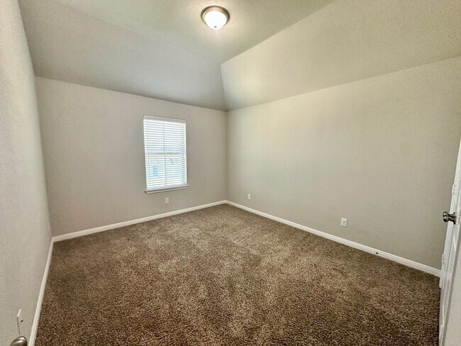 Building Photo - 10612 Langham Dr