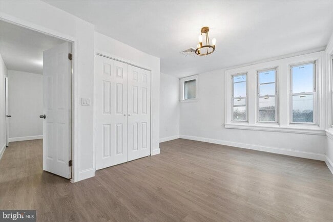 Building Photo - 79 High St