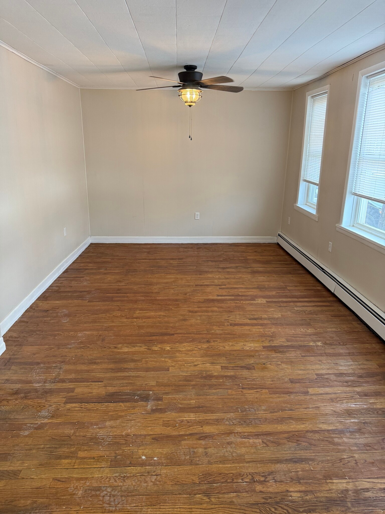 Building Photo - 46-101 E Hummelstown St