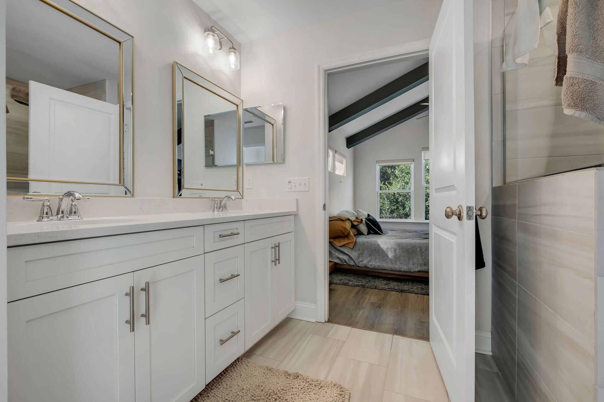 Building Photo - 458 Grand Oaks Rd