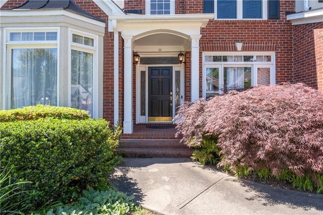 Building Photo - 3308 Fieldwood Dr SE