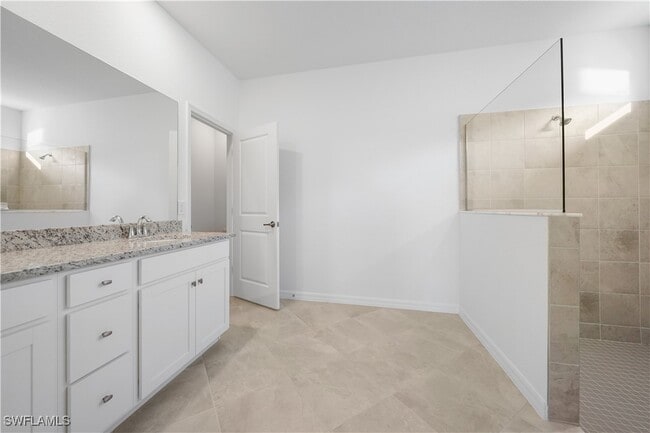 Building Photo - 14905 Palamos Cir