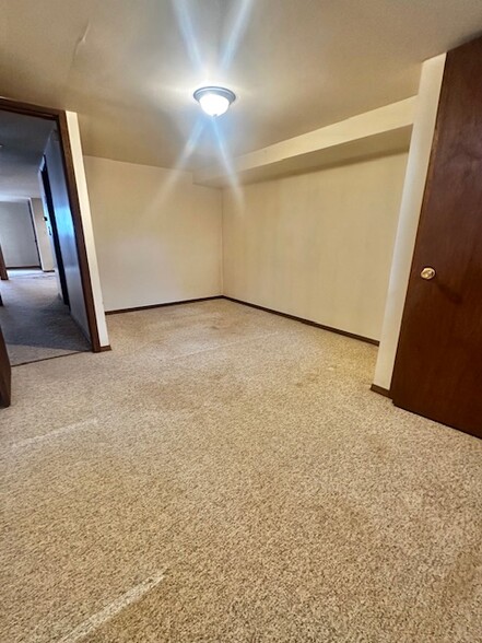 Basement bedroom2 - 11336 N Sunset Cir