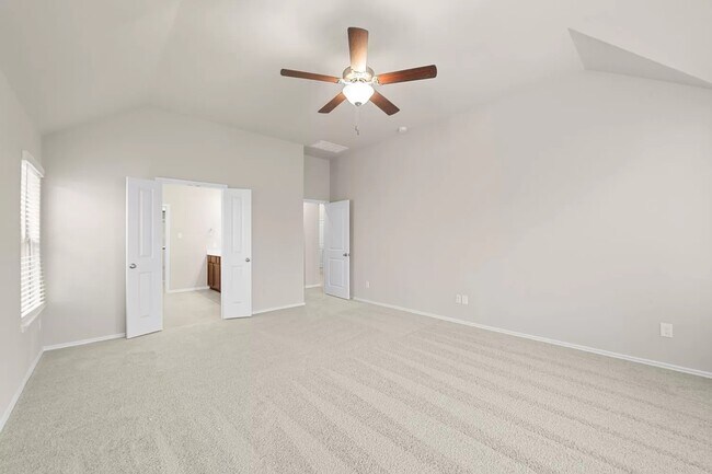 Building Photo - 1326 Munson Valley Rd