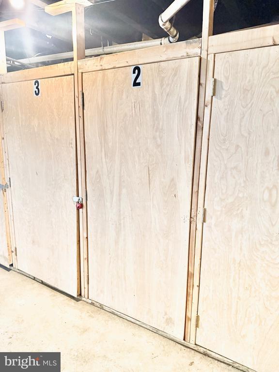 Building Photo - 911 Prince St