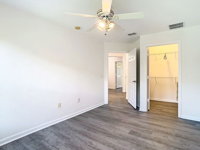 Building Photo - 8009 Tipperary Ln