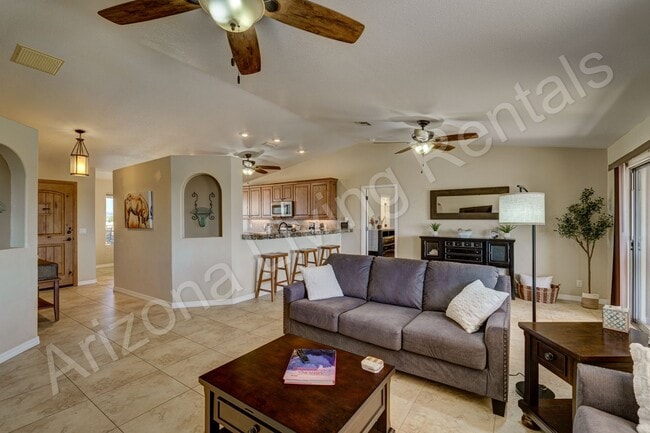 Building Photo - 2450 Angler Dr