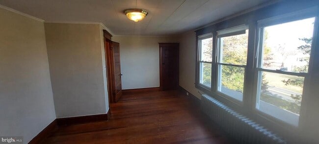 Building Photo - 7318 Woodbine Rd