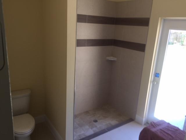 Building Photo - 4261 SW Walker St