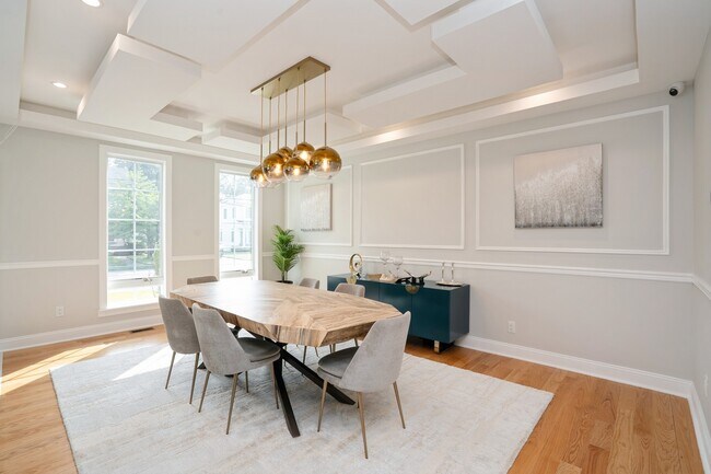 Building Photo - 105 Westervelt Pl