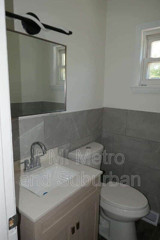 Building Photo - 37 E Judith Ann Dr