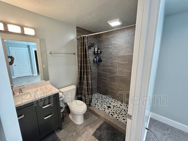 Building Photo - 3789 Hooded Crane Ln