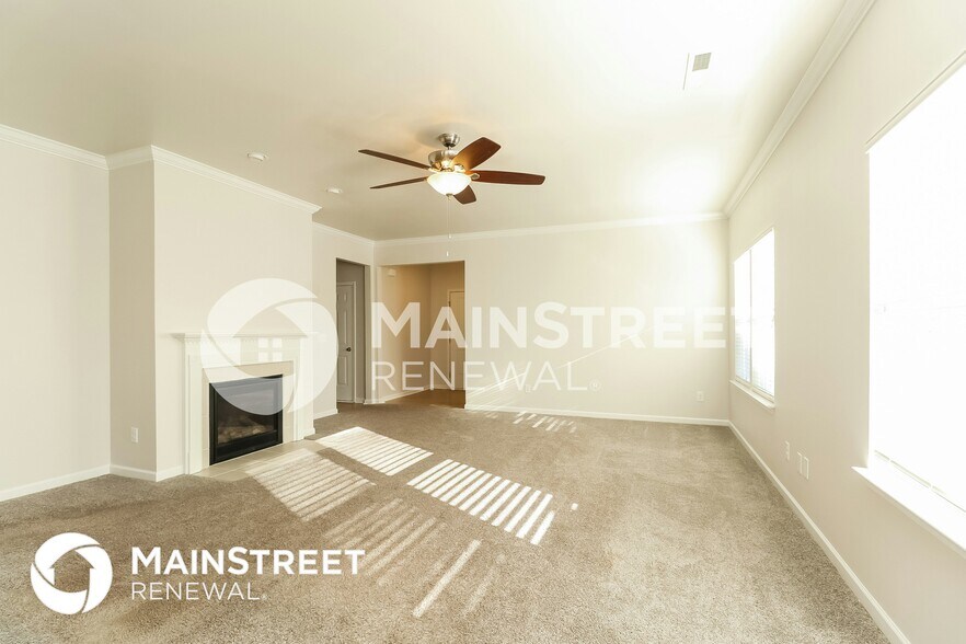 Building Photo - 1161 Rainier Ln