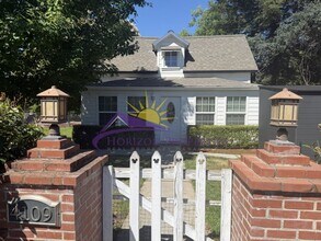 Building Photo - Bright 2 Bed 2 Bath 1,251 Sqft. Fair Oaks Home