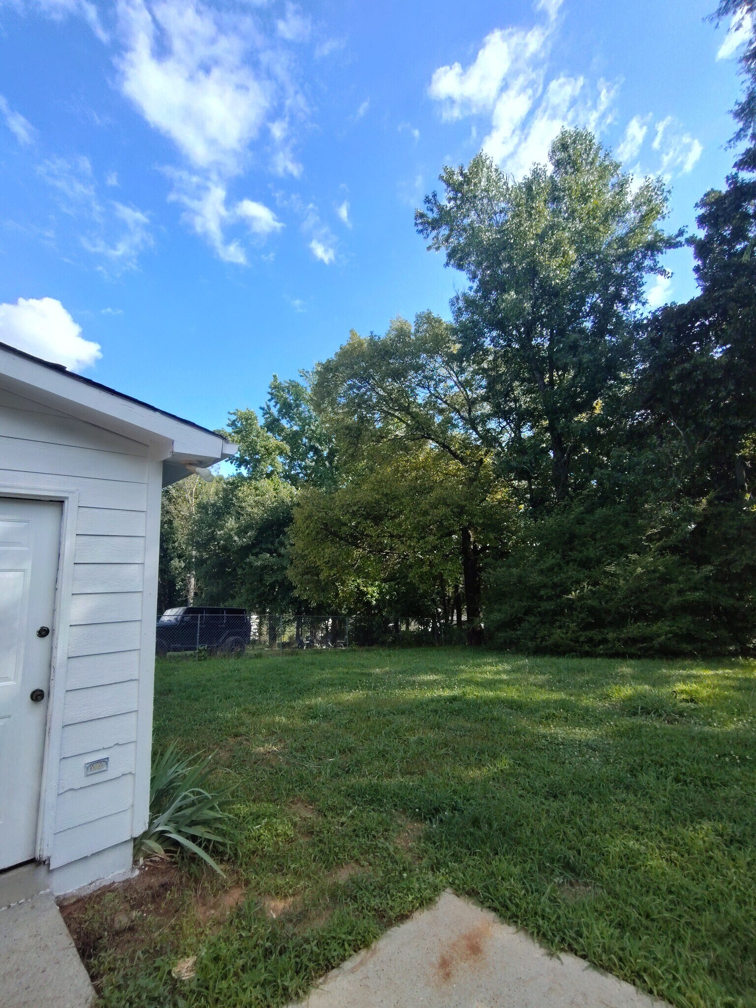 Building Photo - 4002 Warren Rd