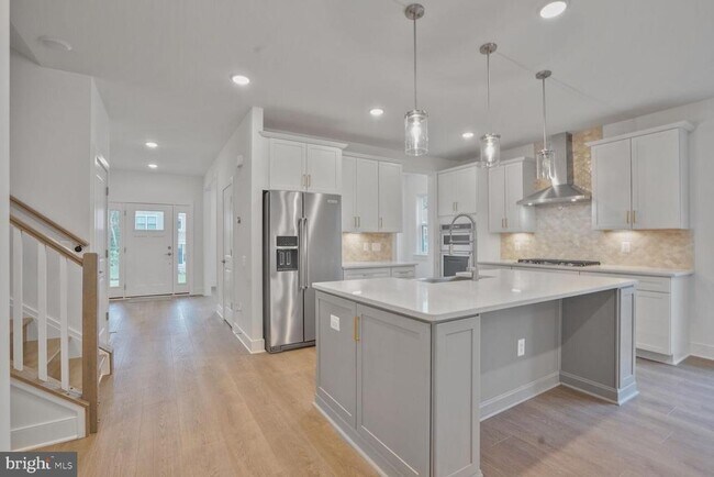 Building Photo - 42779 Cannon Chapel Dr