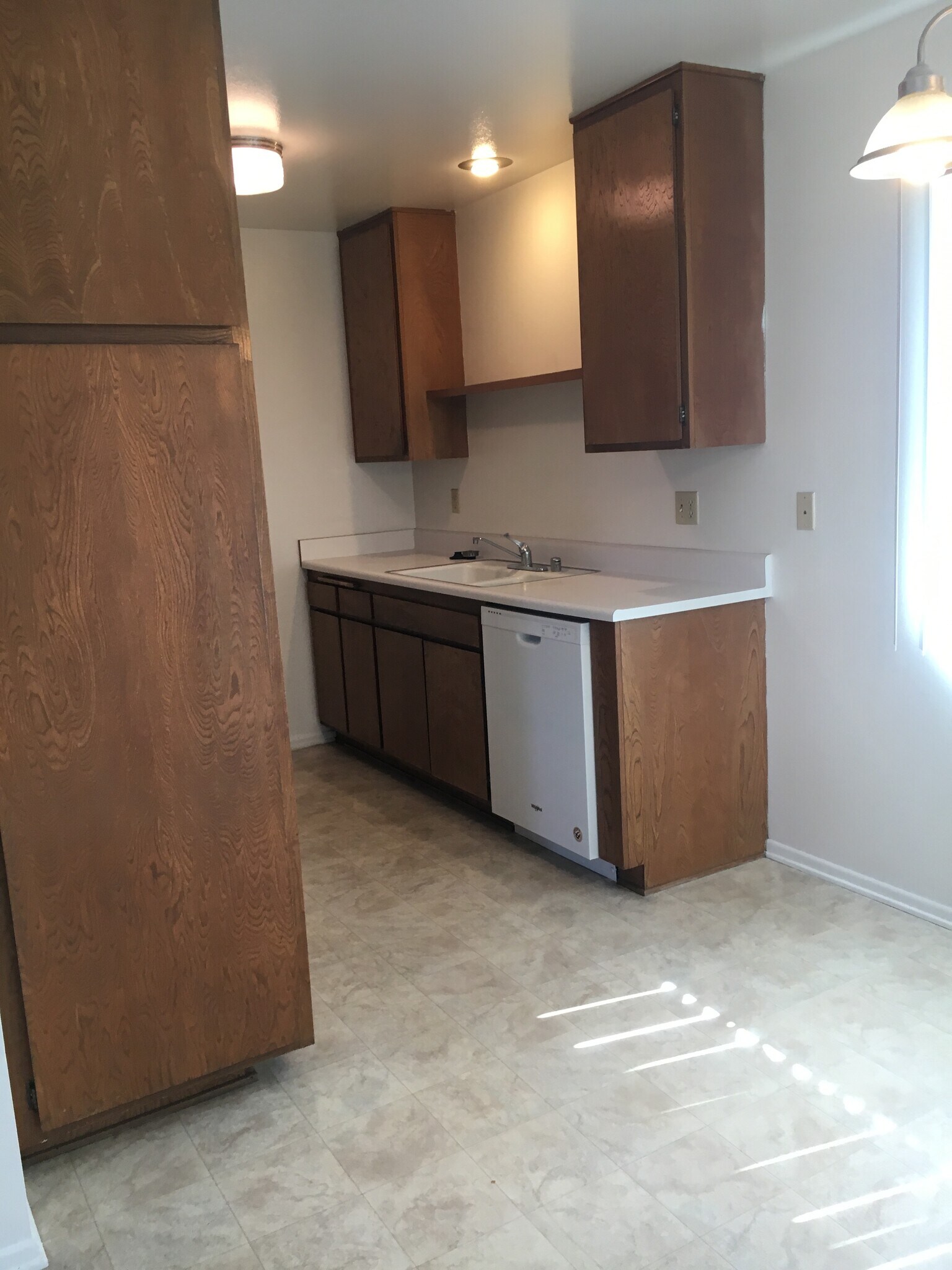 Kitchen - 18630 Del Rio Pl